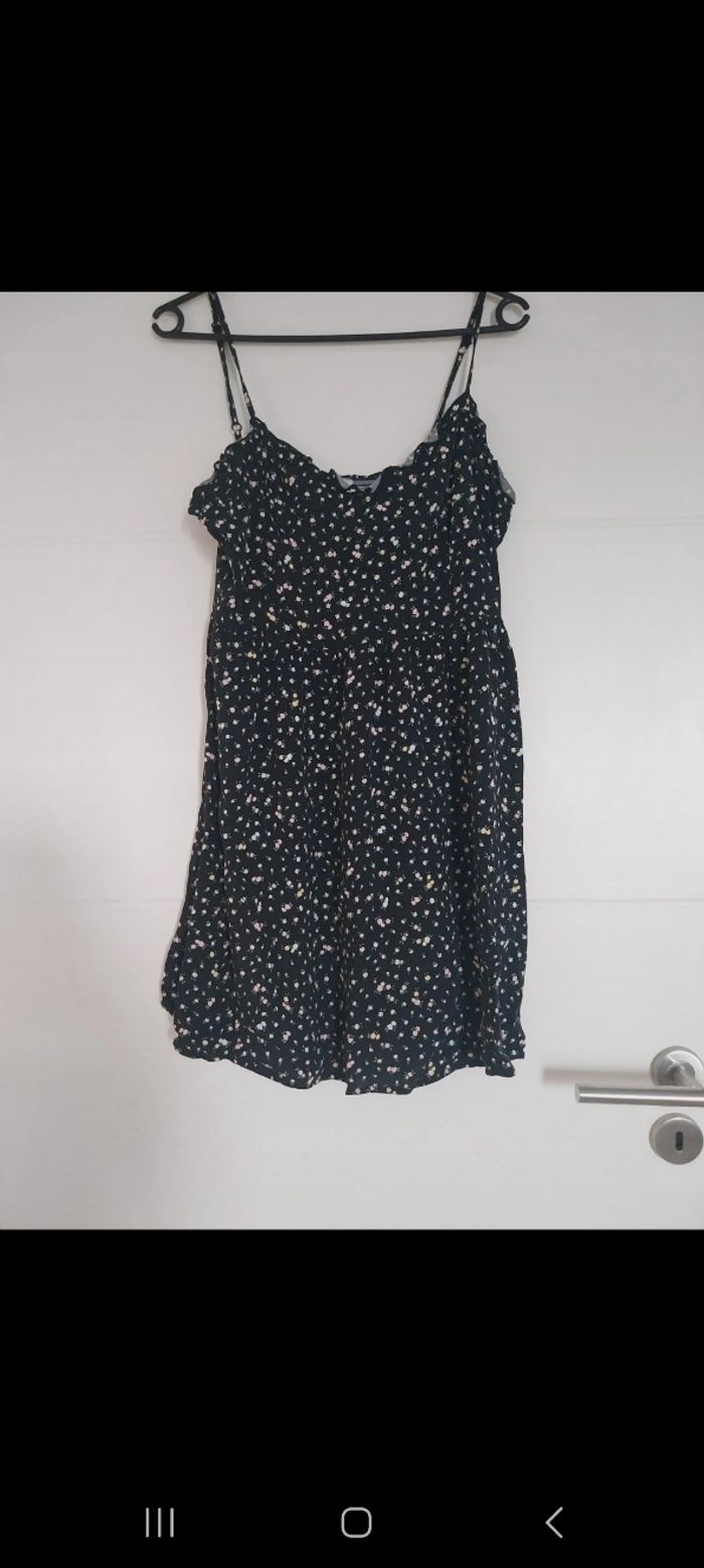 Robe fleurie taille 40