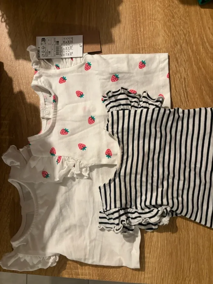 Tee shirt 1 mois bébé fille