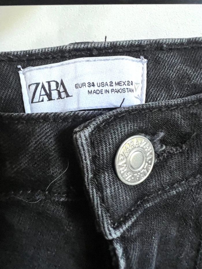 Jean évasé taille haute Zara noir - photo numéro 3