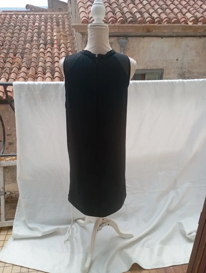 Robe noire Desigual motifs velours - Taille 40 - photo numéro 2