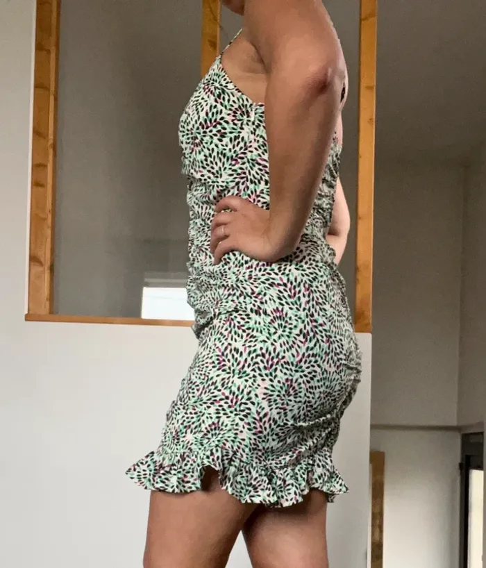 Mini robe verte et violette sexy - photo numéro 3