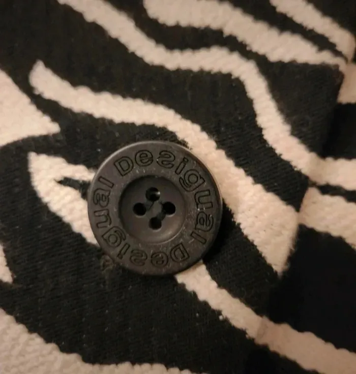 Manteau zébré Desigual - photo numéro 4