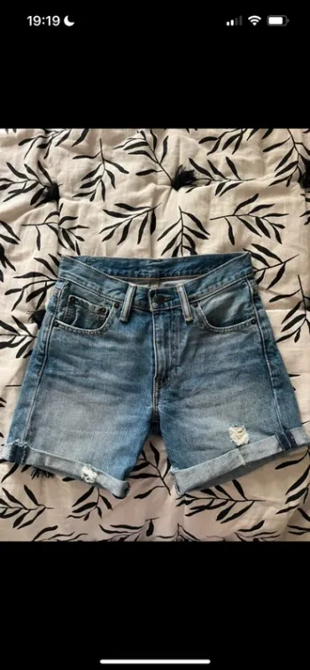 Short en jean Levi’s