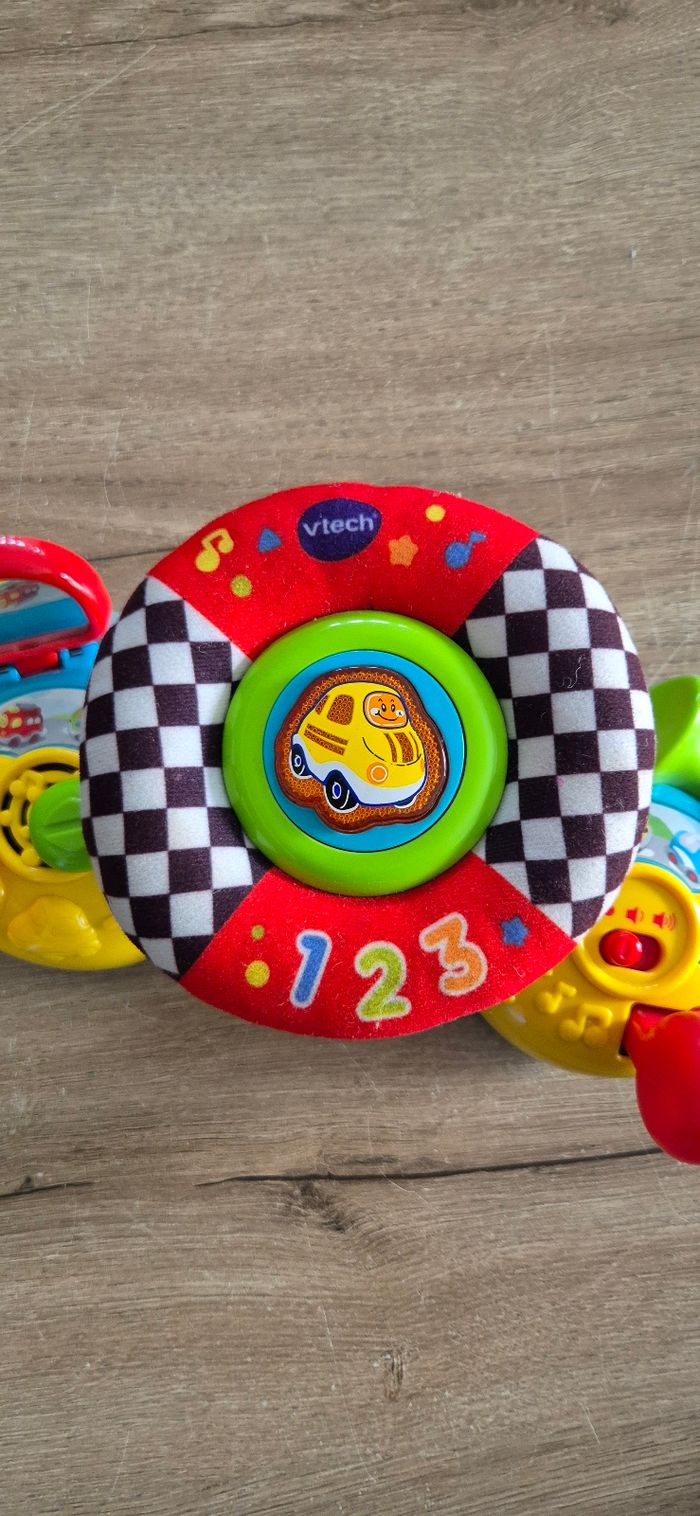 Mon baby volant Tut Tut Bolides - photo numéro 2