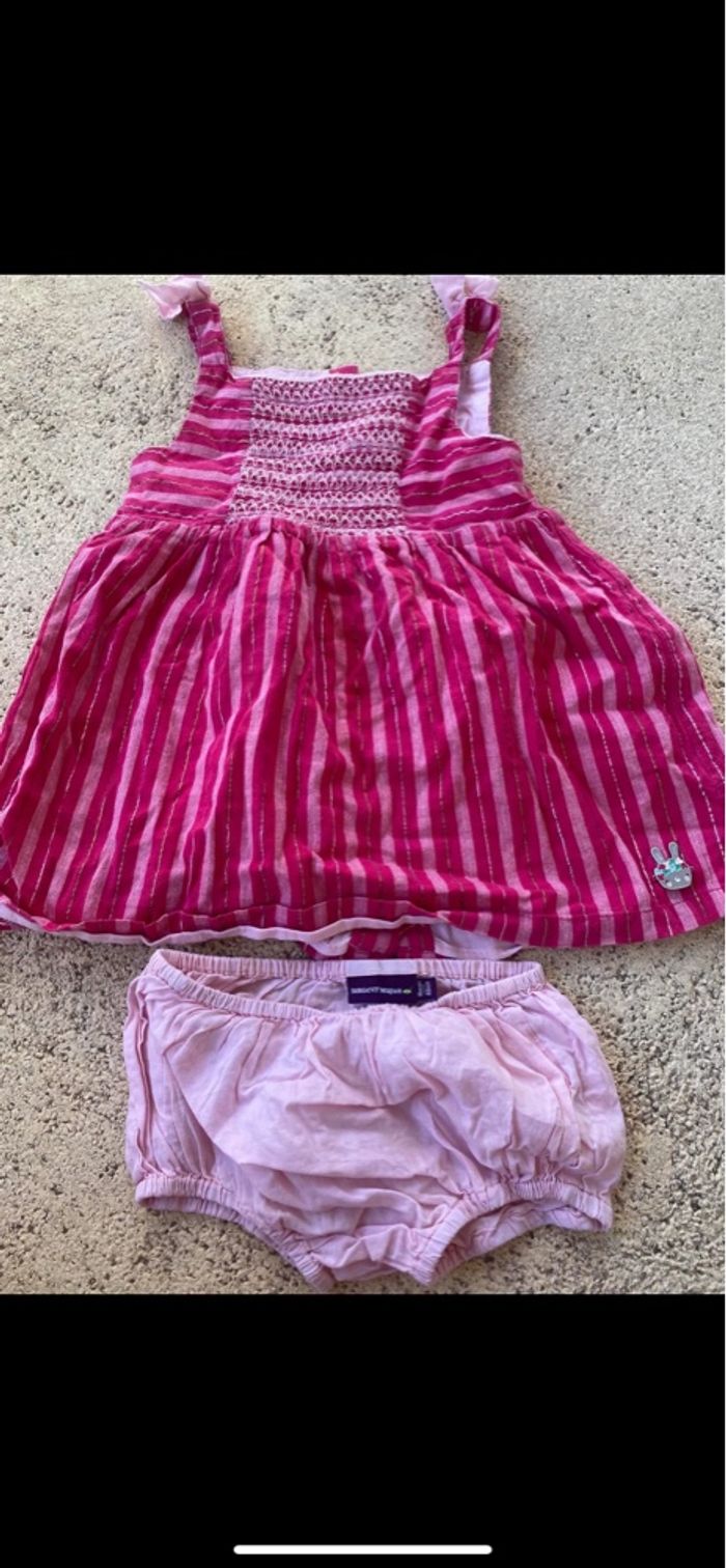 Robe rose sergent major avec sa culotte rose clair