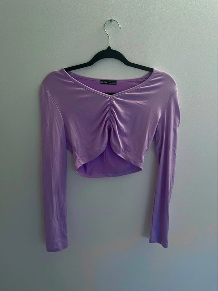 T-shirt à manches longues violet crop top neuf