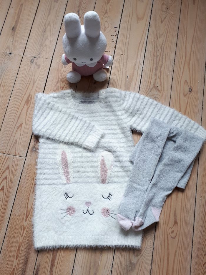 Lot hiver pantalons, pull, robes... - photo numéro 4