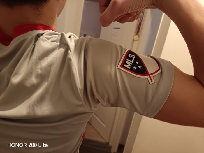 Maillot foot rare red.bull adidas neuve taille s adulte ado - photo numéro 3