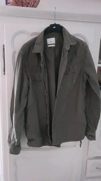 Chemise