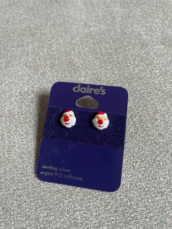 Boucles d’oreilles pere noel
