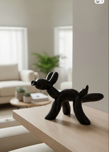 Statuette chien ballon noir 