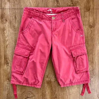 Bermuda/short rose O'Neil (logo brodé) pour femme, taille W 32 (42 taille française)