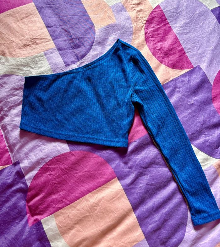 Crop-top asymétrique bleu roi 36-38 - photo numéro 3