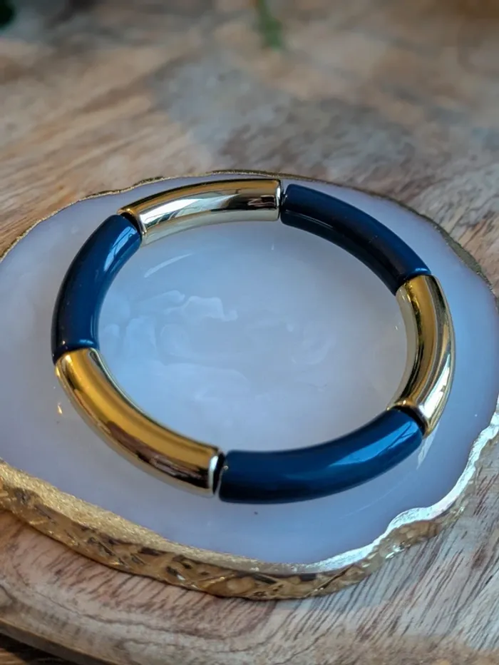 Bracelet en acrylique colorés - photo numéro 4