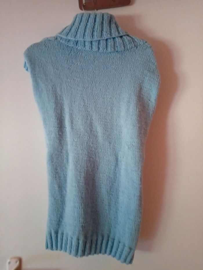 Joli pull bleu en laine - photo numéro 4