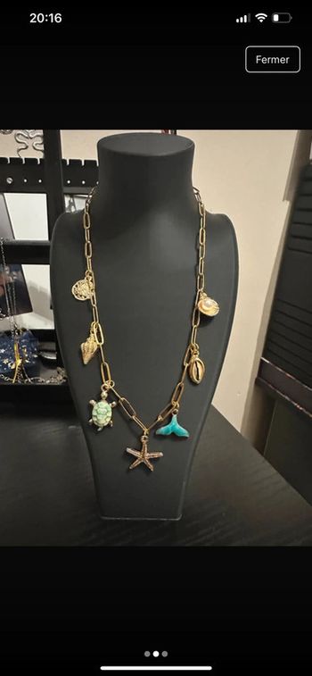 Collier breloque neuf