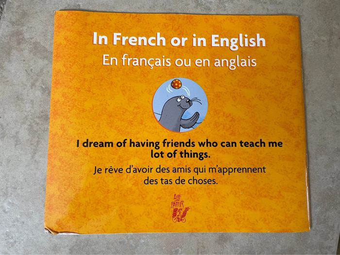 Livre anglais français je rêve d’avoir un ami - photo numéro 2