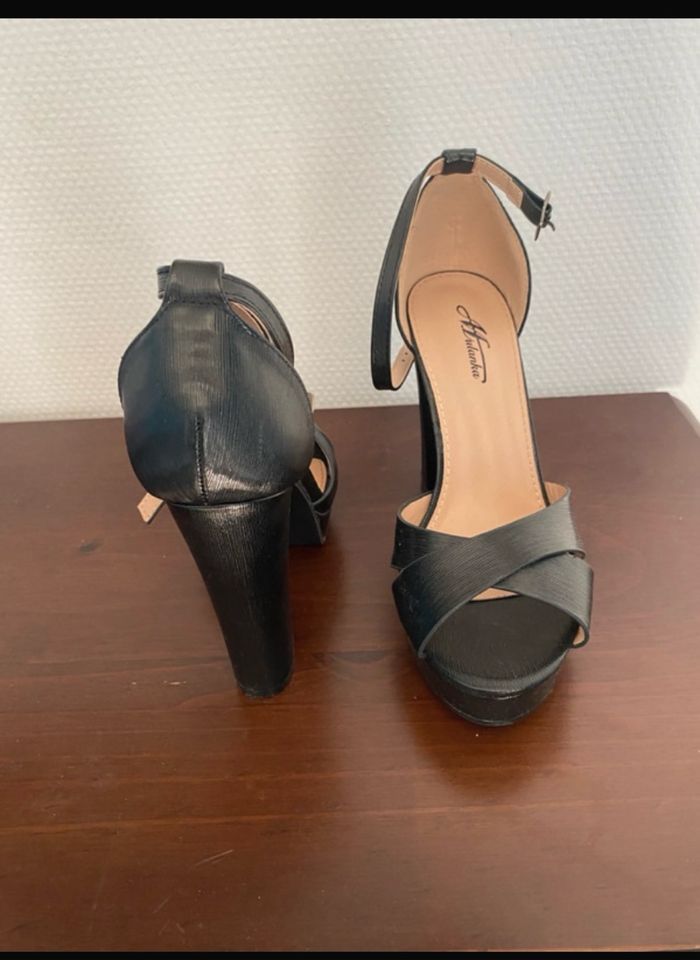 Chaussure femme - photo numéro 2
