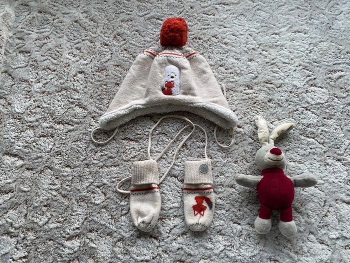 Joli bonnet et moufles Obaïbi