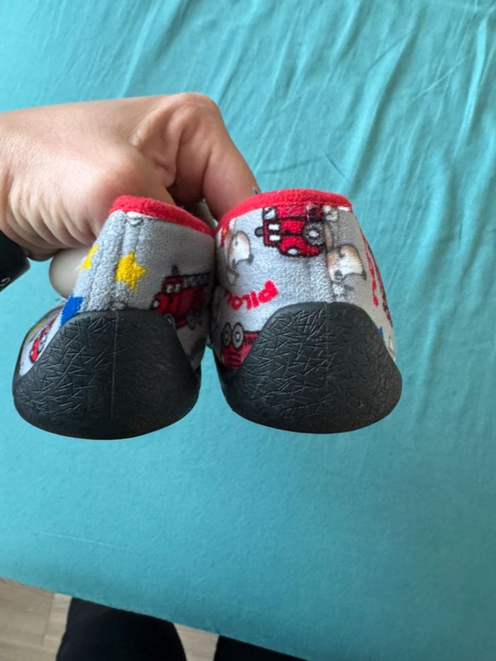 Chaussons 26 - photo numéro 3
