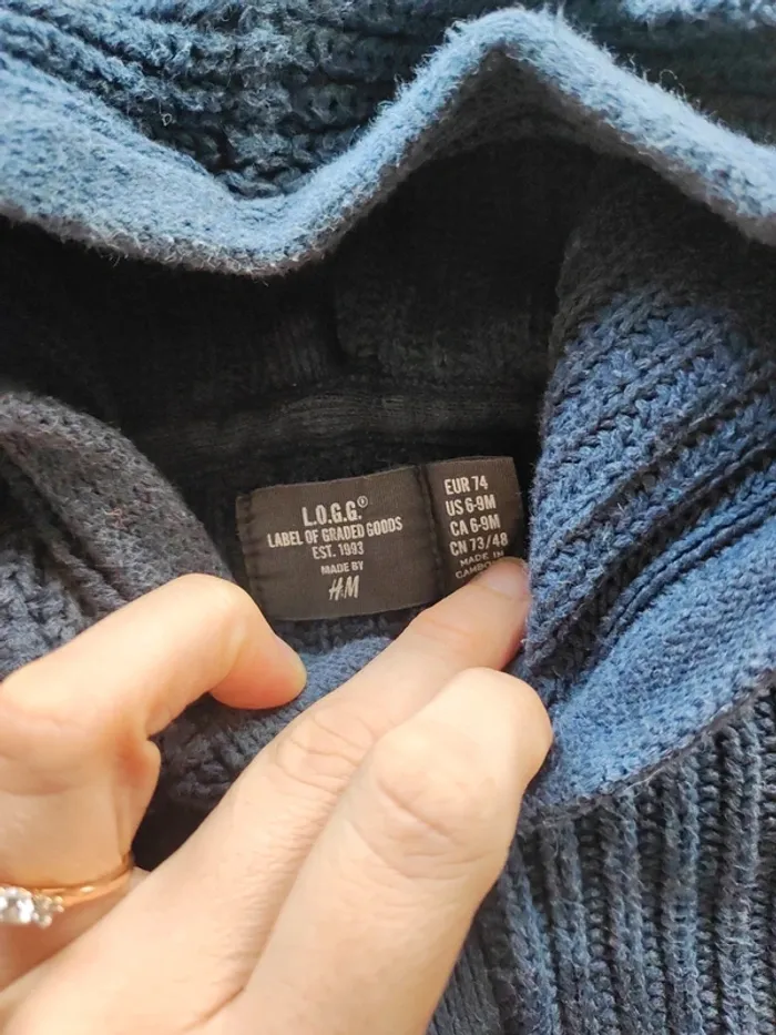 Pull h&m bleu 6 9 mois - photo numéro 3