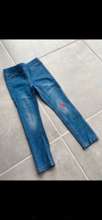 Jean / Jegging étoile Kiabi 4 ans