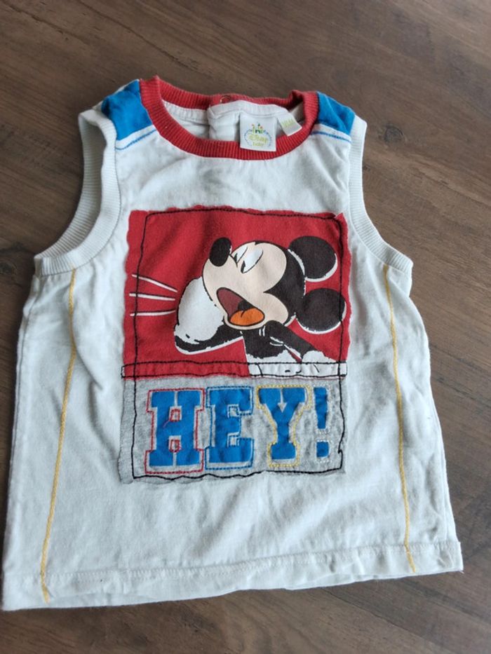 T-shirt