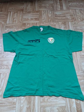 T-shirt vert homme basketball 🏀 taille S en bon état