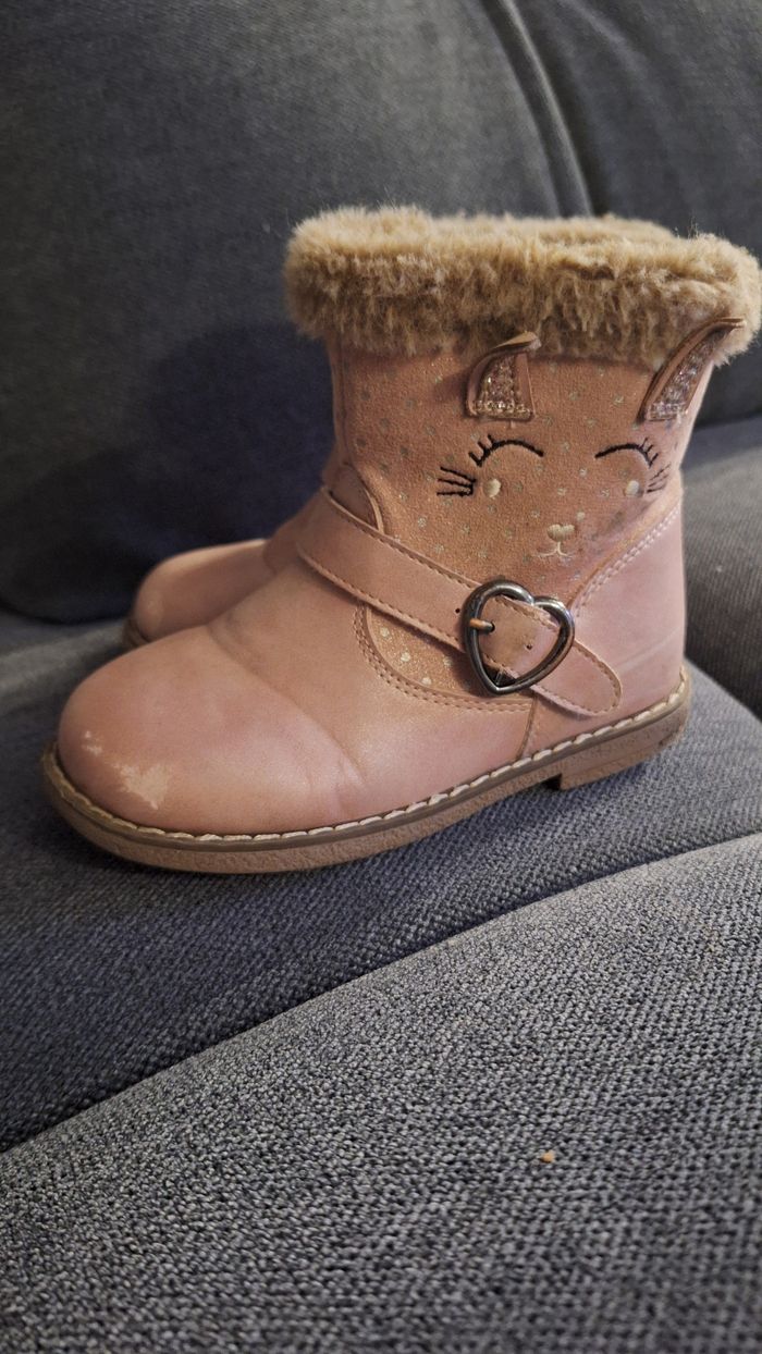 Bottes taille 26