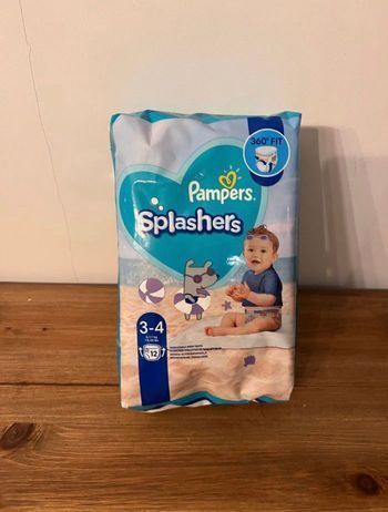 Lot de 8 paquets de couche de bain Pampers