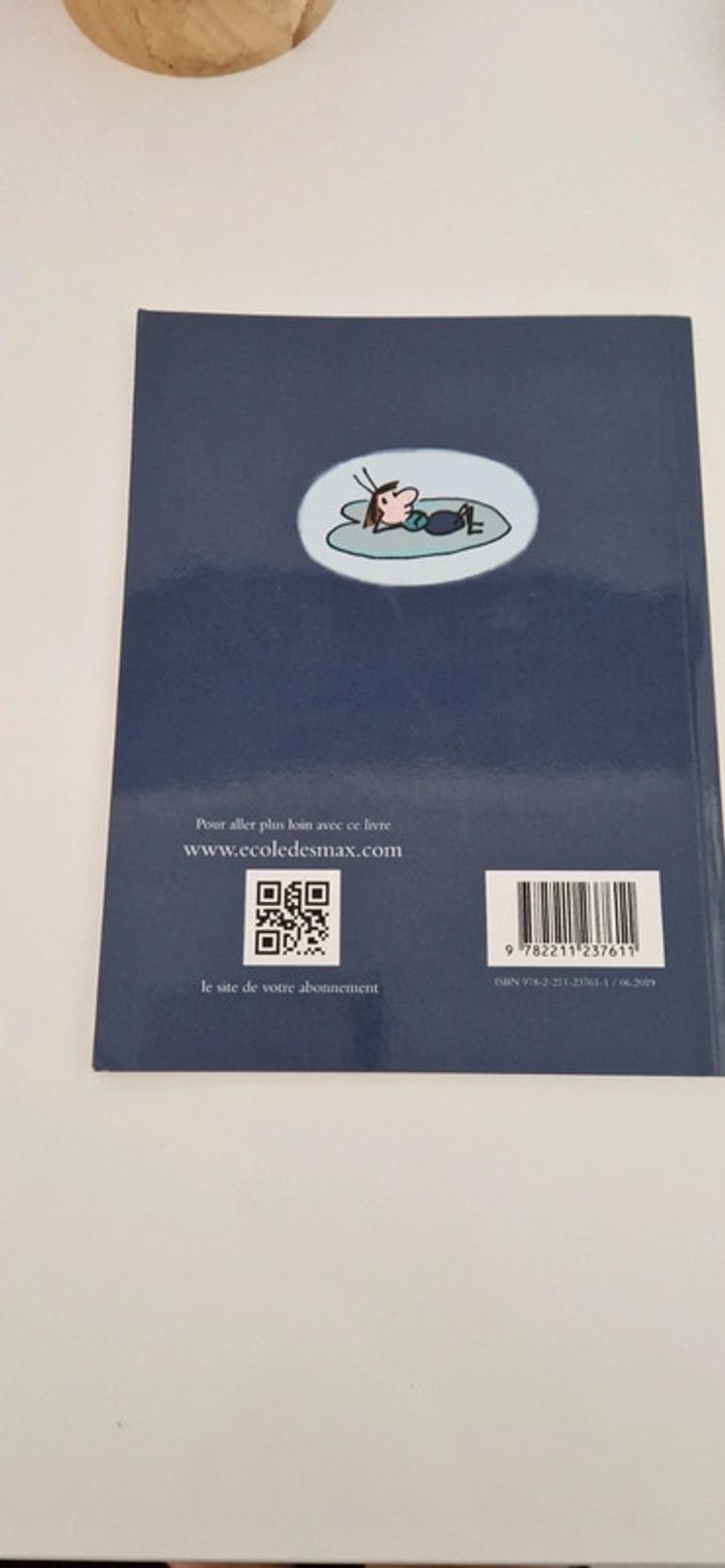Livre enfant  Jo le très vilain petit canard - photo numéro 2