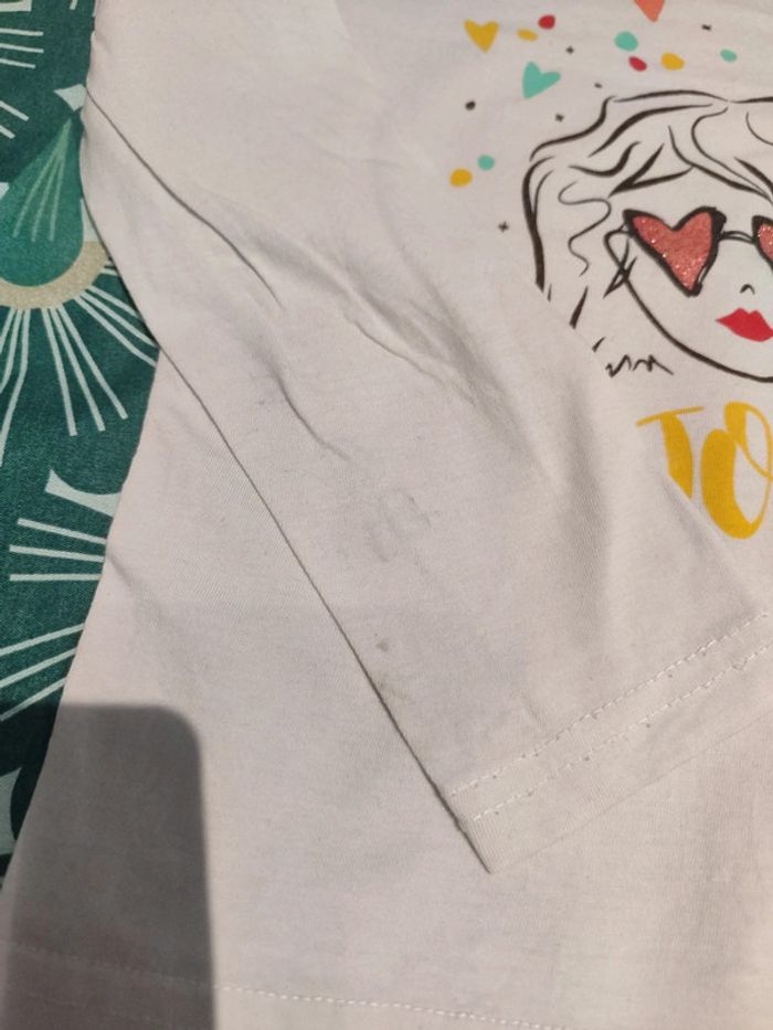 T-shirt manche longue taille 5 ans - photo numéro 3