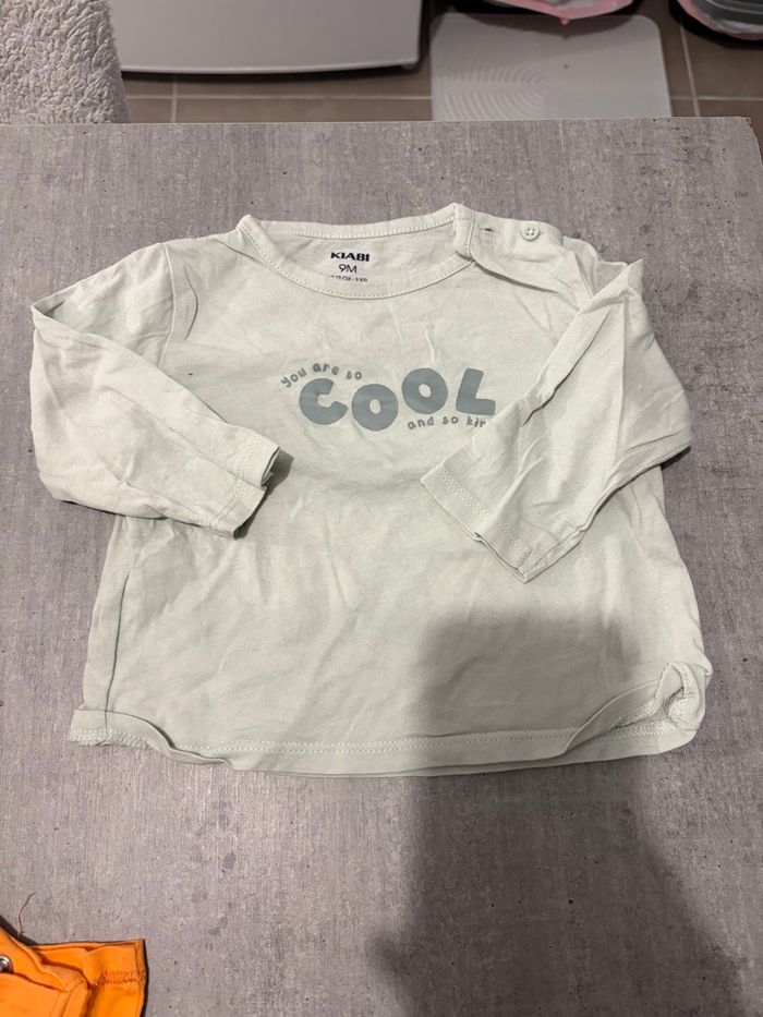 T-shirt taille 9 mois - photo numéro 7