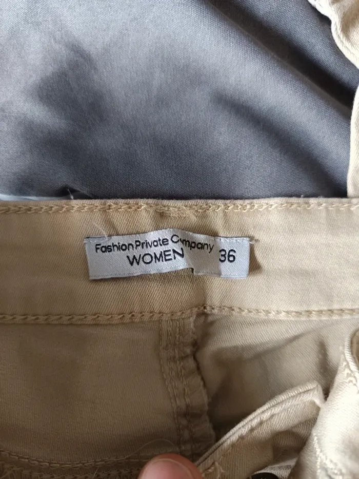 Jean's beige - photo numéro 7