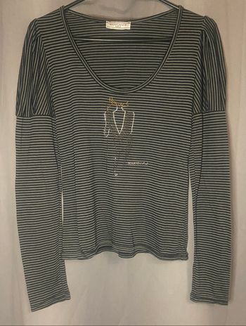 Tee-shirt rayé gris et noir »Manigance »manches longues