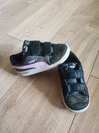 Baskets à scratchs pour fille Puma taille 25 coloris noir brillant (78)