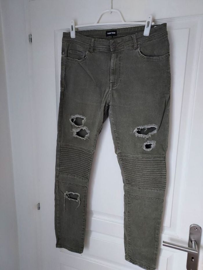 Jeans troué