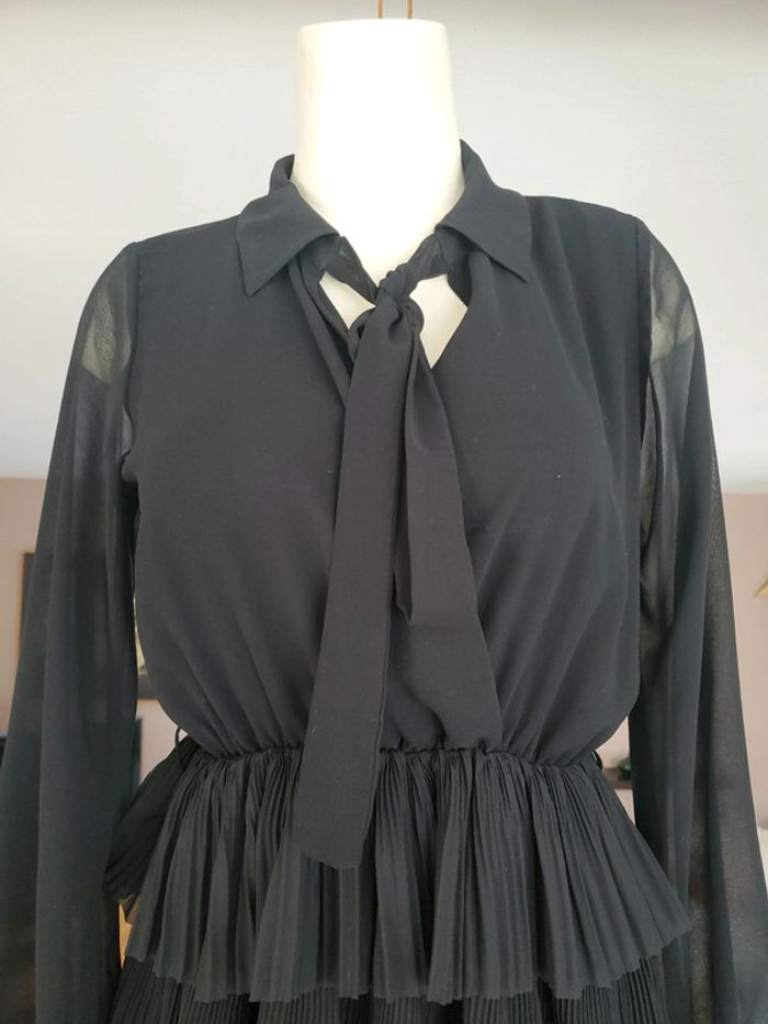 Robe zara taille S - photo numéro 2