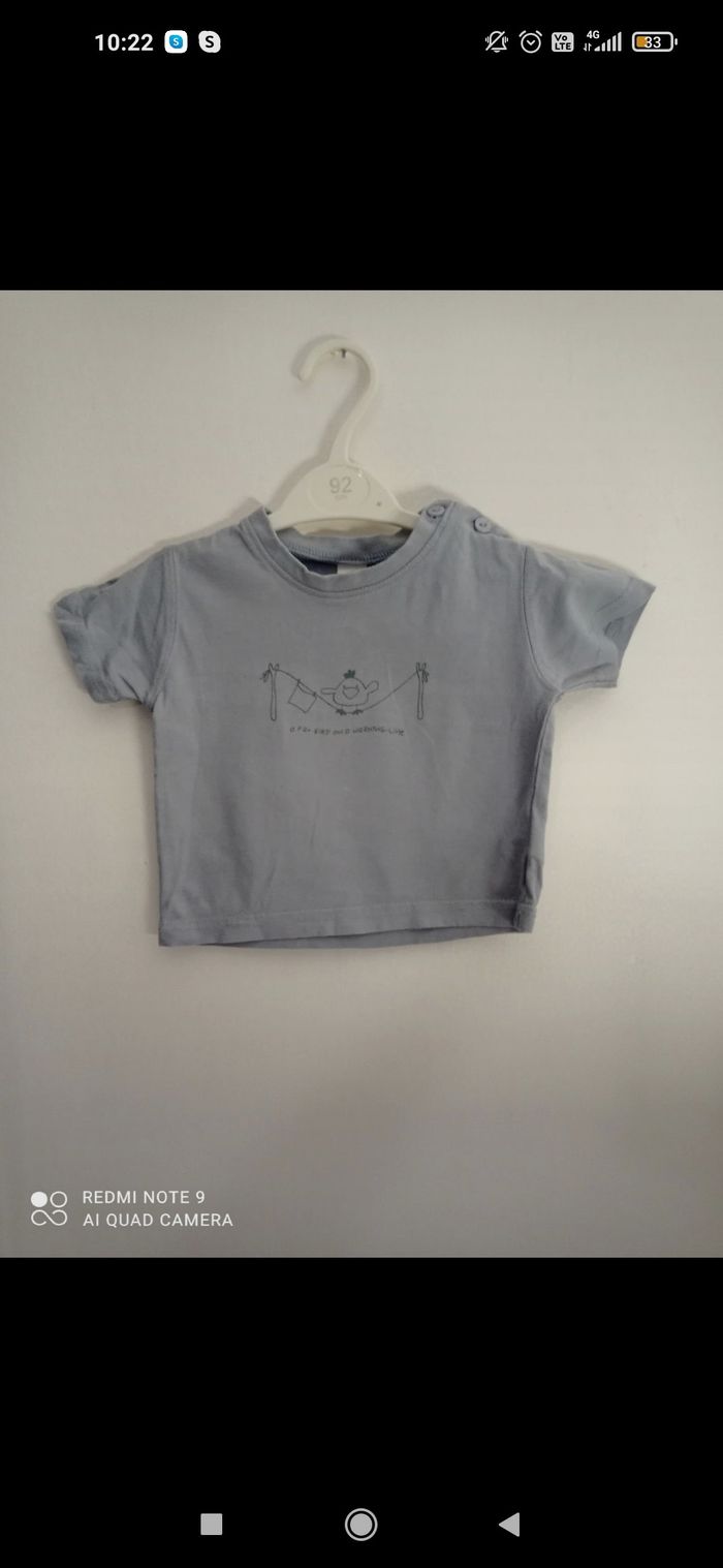 T-shirt baby club 9 mois