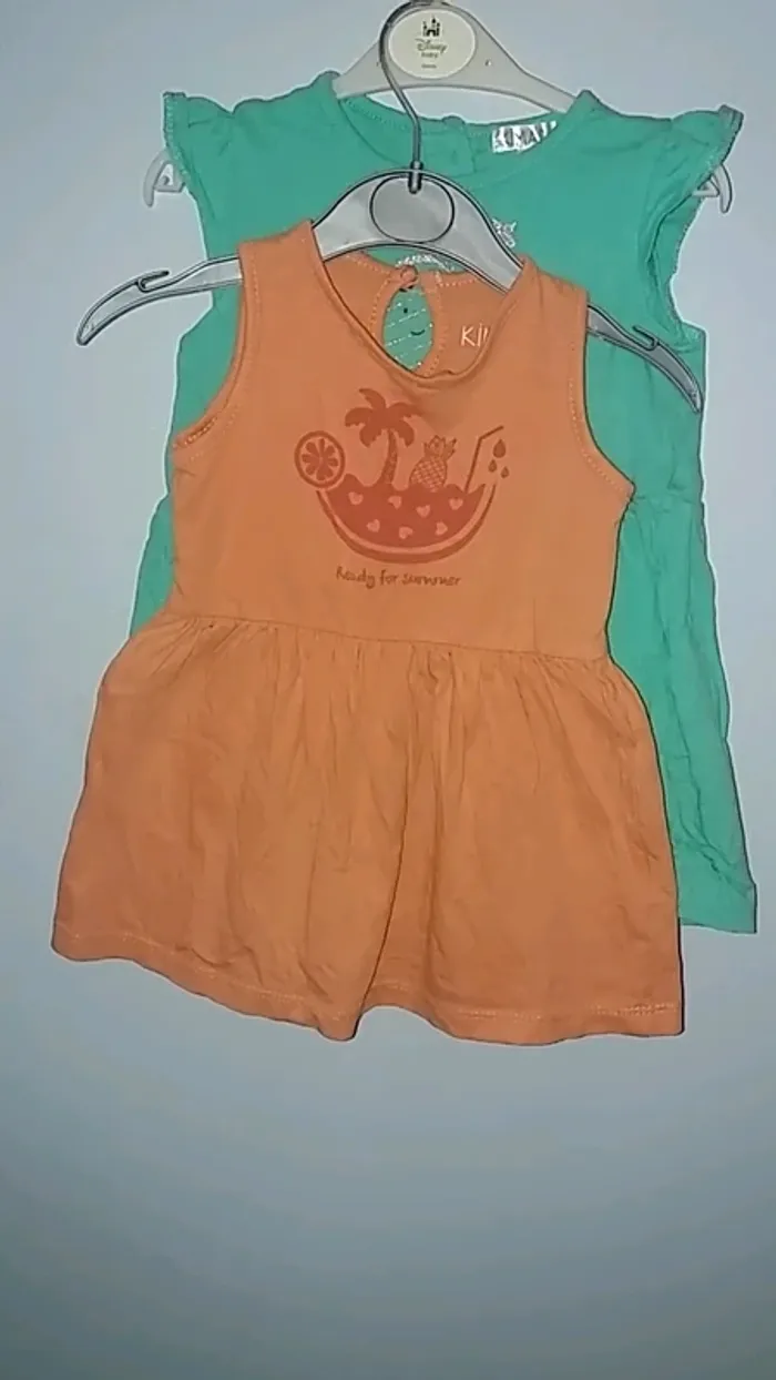 Lot de 2 robes d'été 12 mois