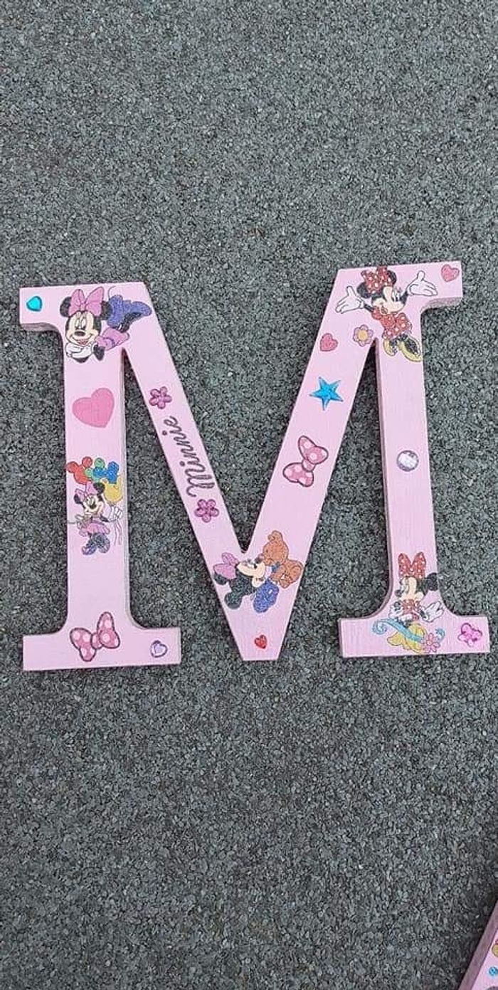 Lettres en bois fait main - photo numéro 2