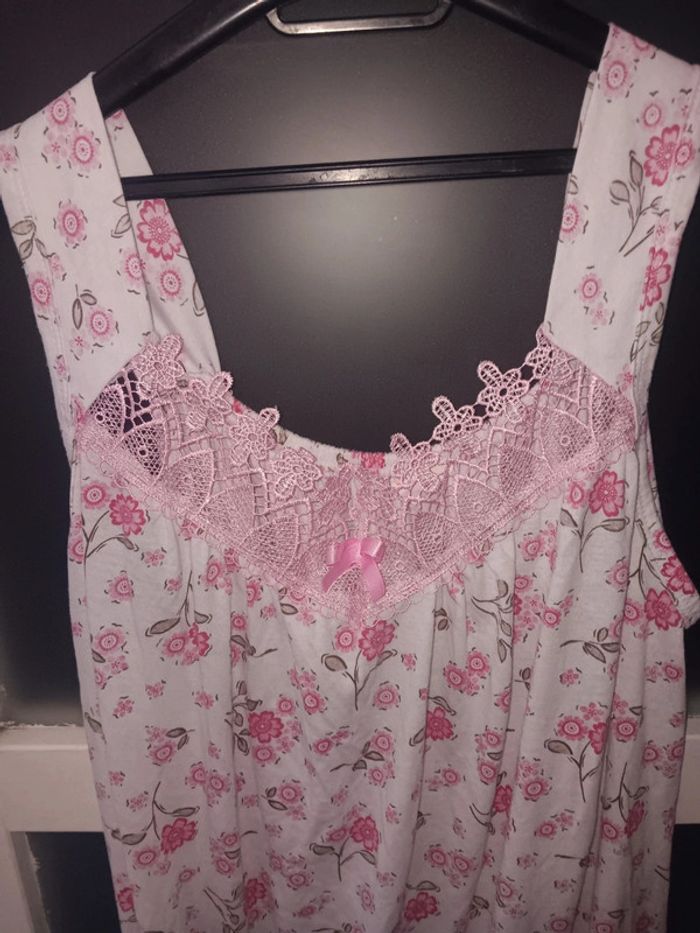Nuisette fleurie avec dentelle rose taille m - photo numéro 2