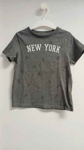 T shirt kiabi 4 ans