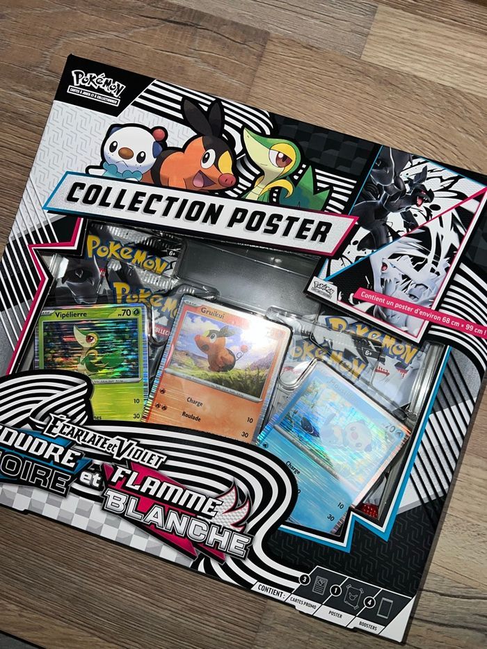 Coffret Pokémon  poster 10.5 flamme blanche foudre noire - photo numéro 5
