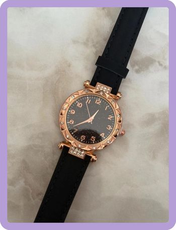Montre neuve pour femme