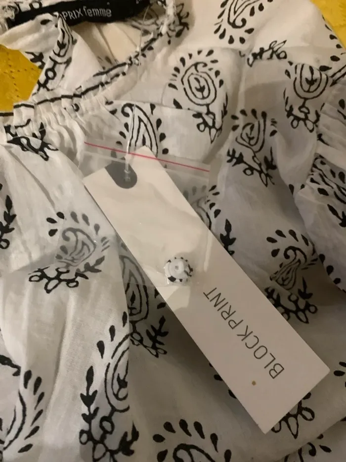 Blouse Monoprix taille 44 -XXL manches longues neuve - photo numéro 11