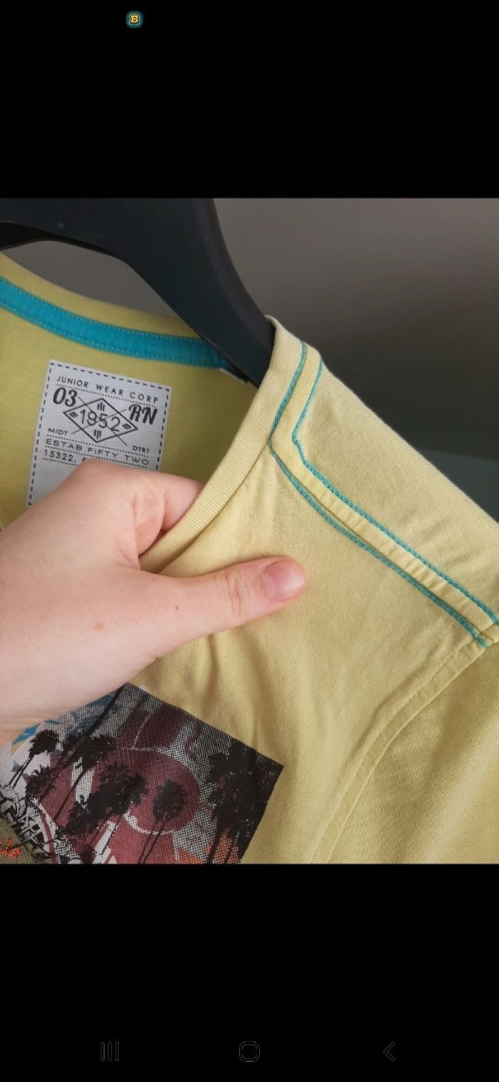 T-shirt jaune à motifs - photo numéro 2