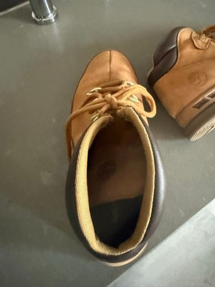 Chaussures hommes  taille 43.5 - photo numéro 5