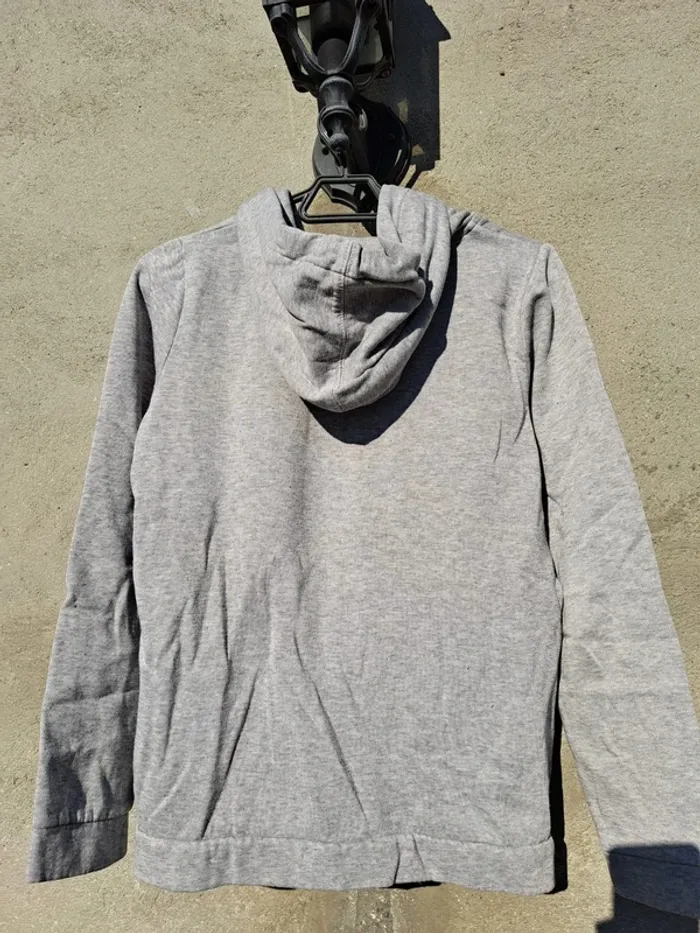 Sweat à capuche gris - photo numéro 2