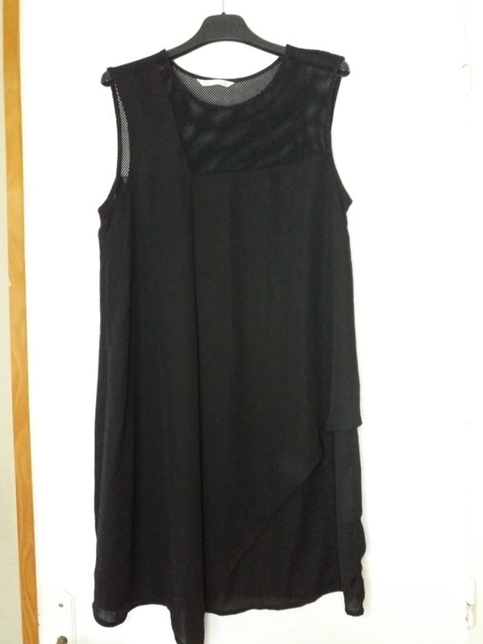 LFT robe noire fluide taille L